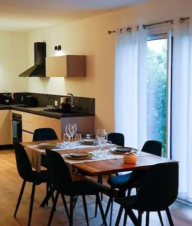 T3 Dans Maison De Plein Pied Брандо